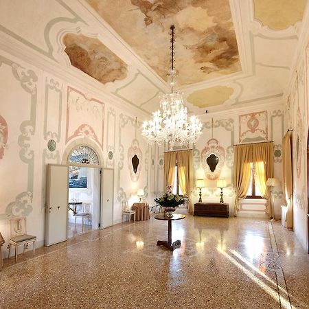 Villa Contarini Nenzi Hotel And Spa Dosson Exterior photo