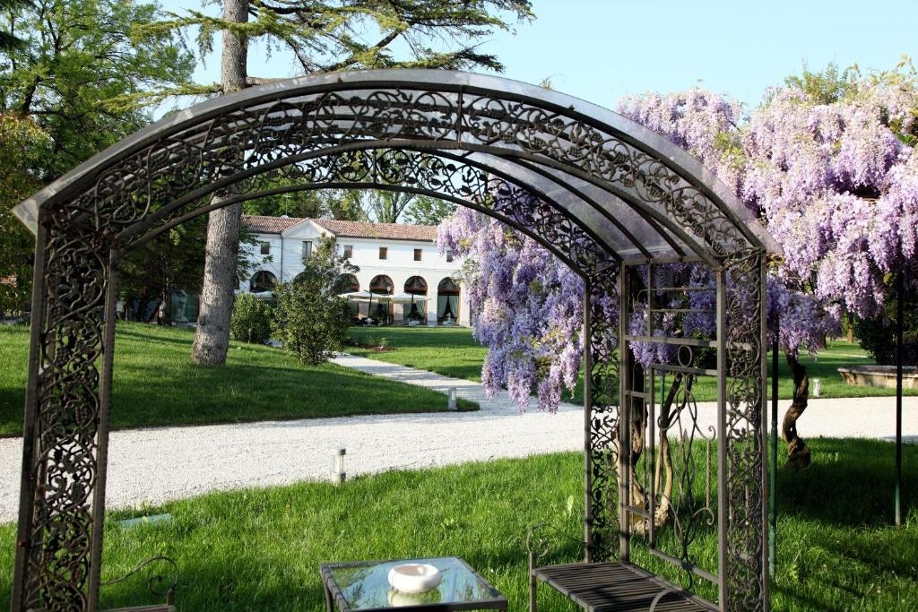 Villa Contarini Nenzi Hotel And Spa Dosson Exterior photo